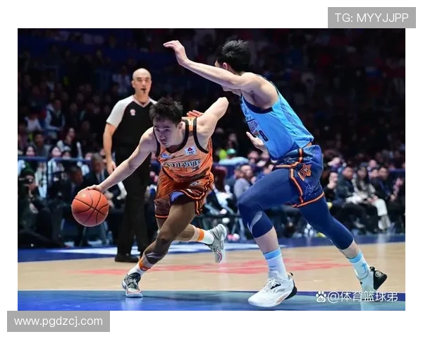 篮球PG是谁：控球后卫的技术特点与比赛中关键作用